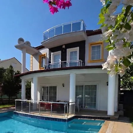 Calis Meri Villa *